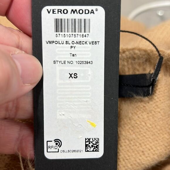 Vero Moda Poilu Tan sweater vest NWT size XS - Picture 10 of 13